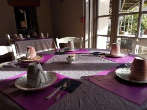 Hotels Logis Hotel la Ferme : photos des chambres