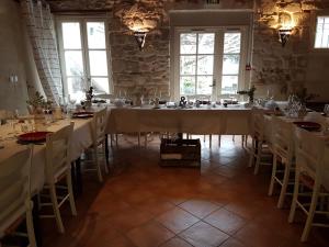 Hotels Logis Hotel la Ferme : photos des chambres
