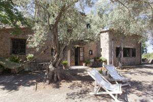 Es Coco Mountain Cottage in Sóller by PriorityVillas