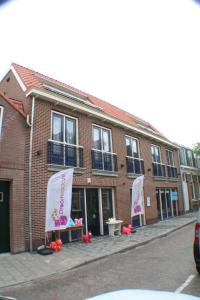 Two-Bedroom Apartment (4 Adults) Noordstraat 6 A,B first floor room in Les Maisons Domburg