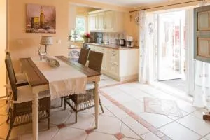 Altes Strandhus Casa Meeresbrise - Scharbeutz