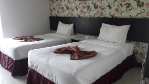 Grand Pruksa Siri Apartment