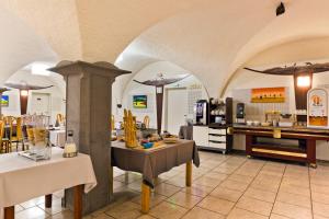 Hotels Les Hirondelles : photos des chambres