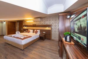 Deluxe Family Room room in Vision Deluxe Hotel