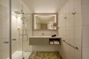 Double or Twin Room room in H+ Hotel Wien