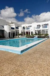 Vanessa Puerto del Carmen - Тіас