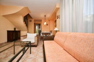 Semi-detached Chalet (4-6 Adults) room in Rentalmar Verdi Adosados