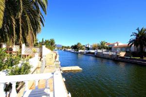 LEON INMO Villa Flamenco- 10044