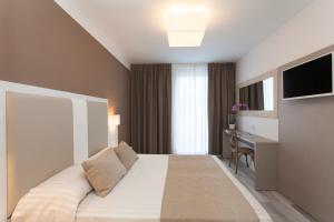 Comfort Double or Twin Room room in Hotel Greif