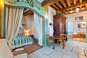 Hotels Hotel De La Beursaudiere : Chambre Double