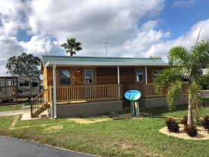 Studio room in Woody's RV Resort