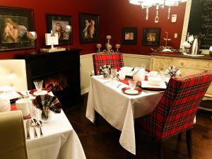 THE TARTAN HOUSE BED & BREAKFAST