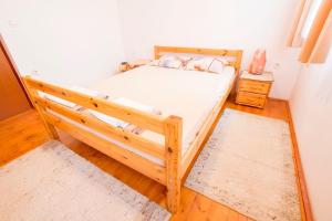 Holiday Home Juričko with private Sauna 