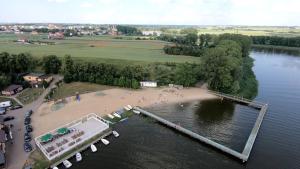 Hotelik nad Jeziorem