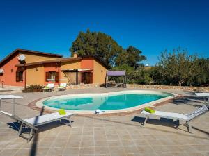 Beautiful Holiday Home in Castellammare del Golfo near Beach