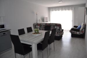 PRECIOSO APARTATAMENTO JUNTO AL MAR