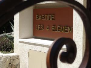 B&B / Chambres d'hotes Les 4 elements : photos des chambres