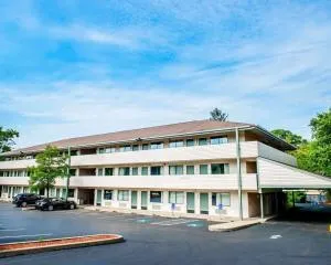 Quality Inn & Suites North Gibsonia - Gibsonia