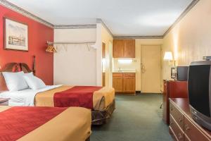 Econo Lodge Reading Airport