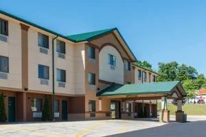 Quality Inn - Conneaut Lake Park
