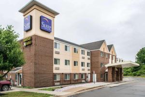 Sleep Inn & Suites Pittsburgh Airport