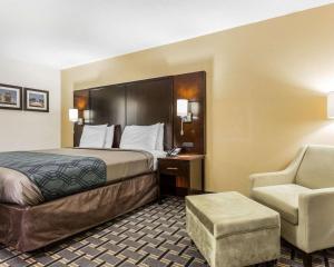 Econo Lodge Coliseum