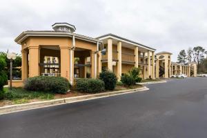 Suburban Extended Stay Hotel Florence in Myrtle Beach