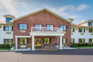 Econo Lodge Inn & Suites - Covington
