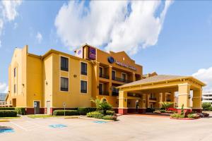 Comfort Suites Westchase Houston Energy Corridor