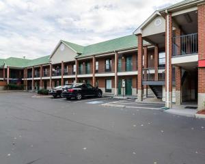 Econo Lodge Richmond North
