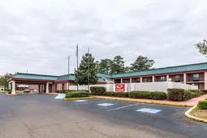Econo Lodge - Macon
