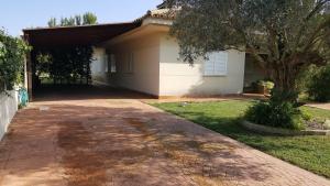 CHALET EXCLUSIVO COSTA BALLENA
