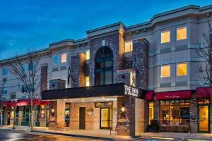 The Inn at Riverwalk - إيجل