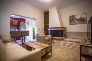 Natural Beauty Spot - Áno Garoúna