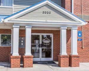 Suburban Studios Kennesaw-Marietta North
