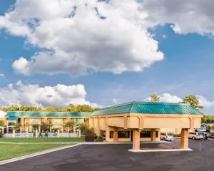 Quality Inn - بايرون