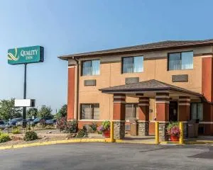 Quality Inn at Collins Road - Cedar Rapids - 锡达拉皮兹