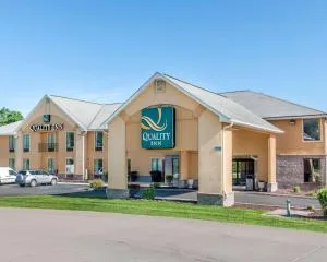 Quality Inn Bloomington Near University - Odon