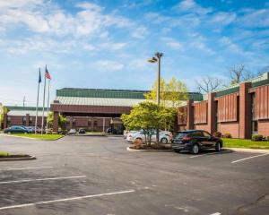 Quality Inn Indianapolis image 1