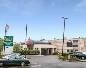 كواليتي إن ساوثفيلد - Hazel Park