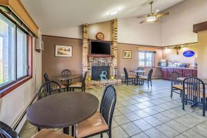 Rodeway Inn Saint Joseph