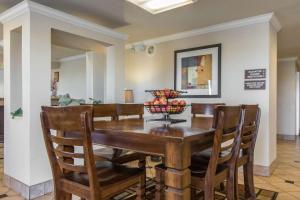 Greenstay Hotel Joplin Missouri