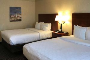 Double Room with Two Double Beds and Roll-In Shower - Disability Access/Non-Smoking room in Clarion Hotel & Conference Center Toms River