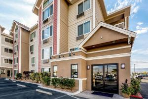 Quality Inn and Suites Reno