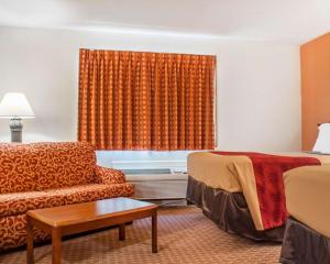 Econo Lodge Cuba I-86