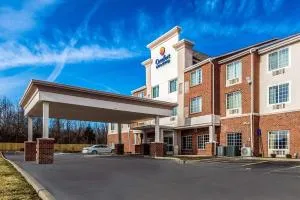 Comfort Inn & Suites Dayton North - فيربورن