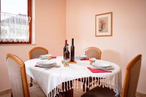 Apartment Mirjana - EV friendly