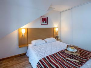 Two-Bedroom Apartment (8 Adults) room in Mona Lisa Les Balcons de Bois Mean
