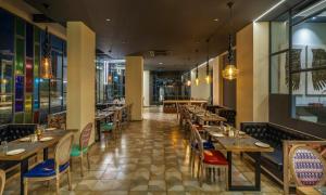 Hotel B plus L