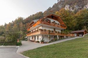 Fine Stay Apartments